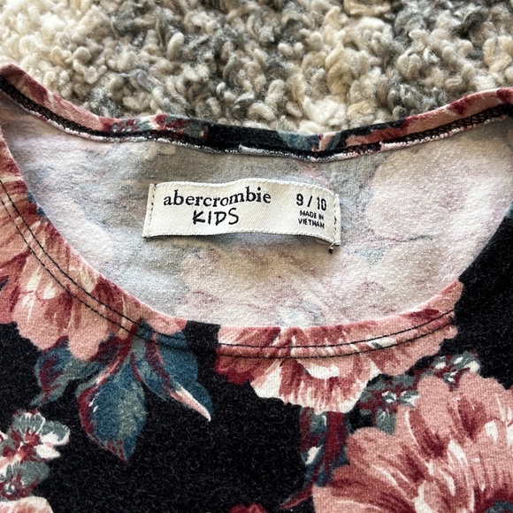 Kids Abercrombie Dress - Picture 2 of 2